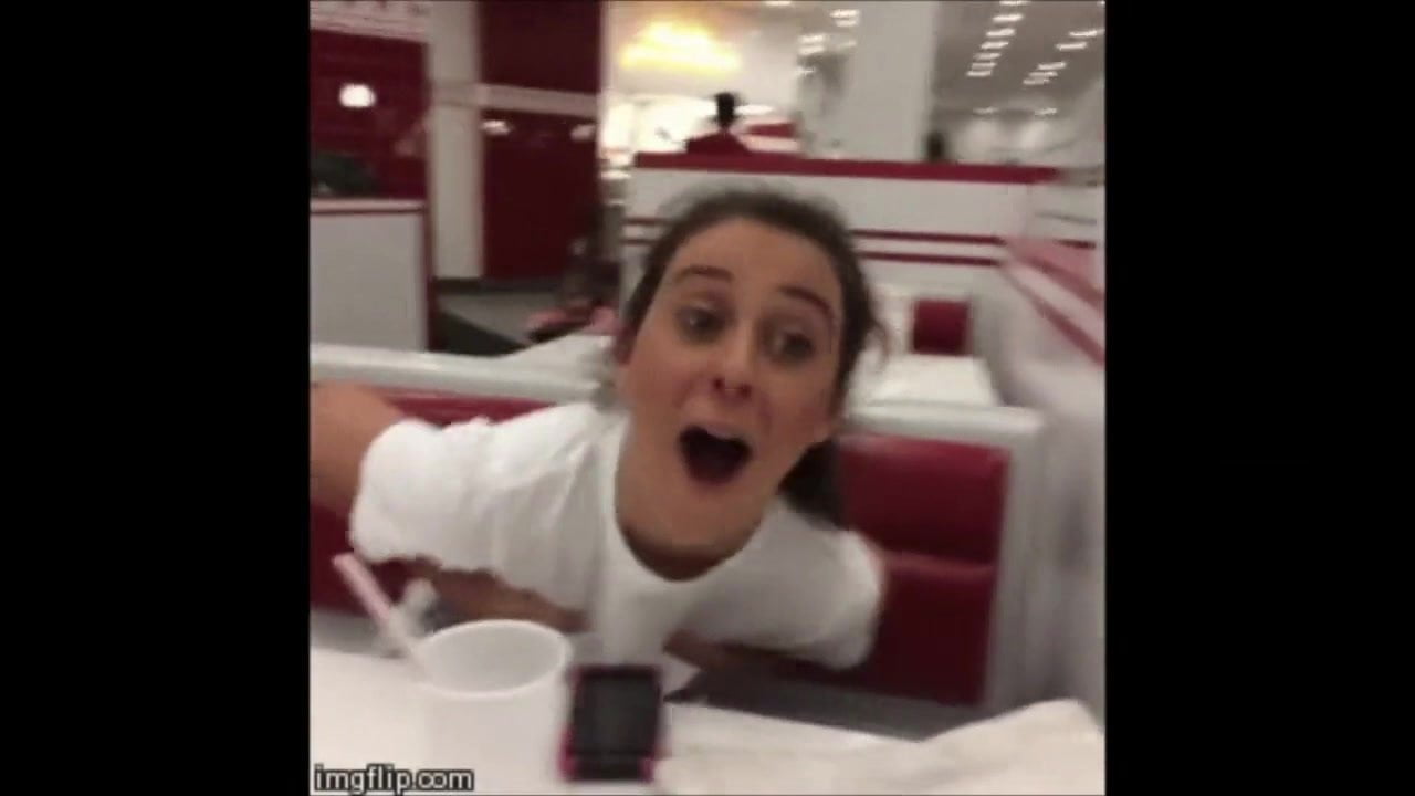 Public Boob Flashing Restaurant Compilation HubUrbate