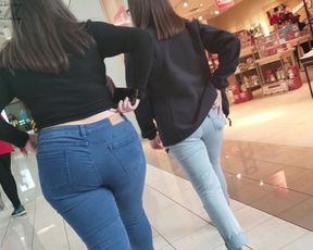 Latina TEENS with that booty juice