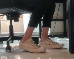 Girl With Itchy Fungus Feet In Converse Sneakers