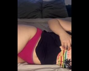 18 yo chubby girl is looking for fun