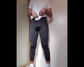 Sissy Femboy Wearing Cute Outfit ????