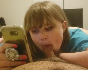 Sucking his Dick while Browsing Reddit