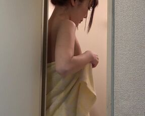 Japanese Teen Sarina Kurokawa Shower on Spycam