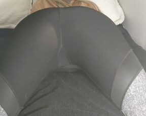 Teen Babe in Yoga Pants Plays with herself and Begs for your Big Throbbing Cock