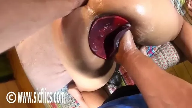 Gigantic Butt Plug And Fisting DP Huge Pussy HubUrbate