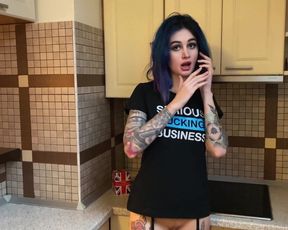 Babe Deep Sucking and Fucking so as not to Wash the Dishes