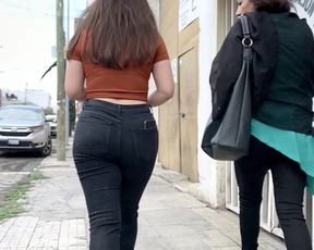 Big Ass Walking . Cute Teen