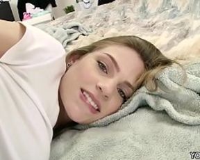 Teen Sydney Cole enjoys fucking