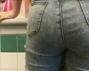 Nice ass teen