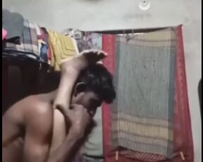 Indian bhabhi ki pyaas bujhai first time Sex