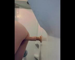 11 INCH DILDO shower session!!!????????????