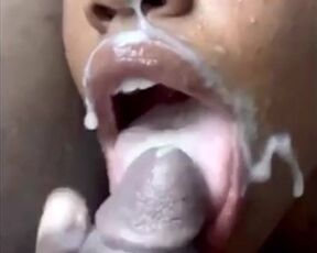 Ebony Slut Loves Huge Cum Facial !!