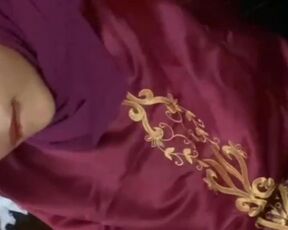 Satin Hijab Indo Colmek Masturbation - Part 4