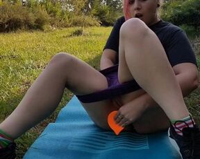 Chubby Alt Girl Fucks Herself with Dragon Dildo on Yoga Mat Outside - MEGA SQUIRT