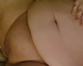 Showing off my BBW body and hole