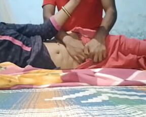 Desi teenage indian bhabhi ke sath romance, village sex Boobs press 2023